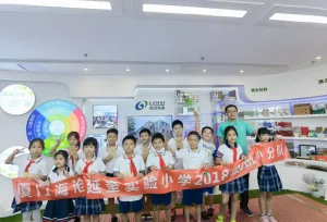 学习垃圾分类，小学生争当环保小卫士